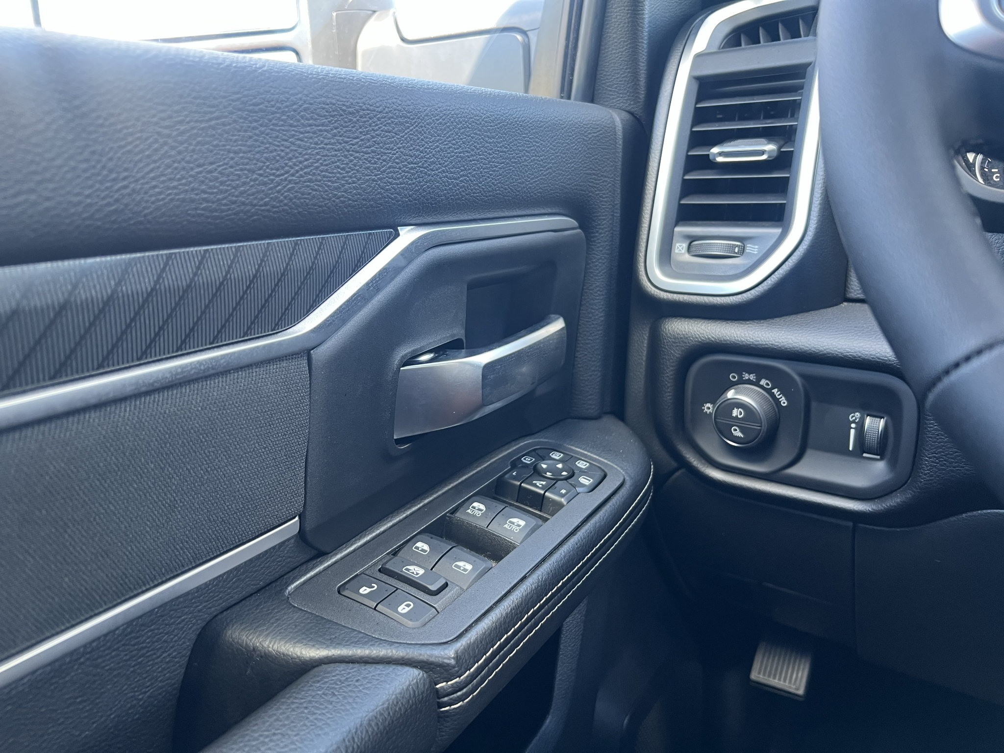 Used 2026 RAM 2500 Big Horn AWD/4WD image 21