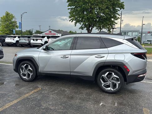 Used 2023 Hyundai Tucson Limited w/ Cargo Package AWD/4WD image 1