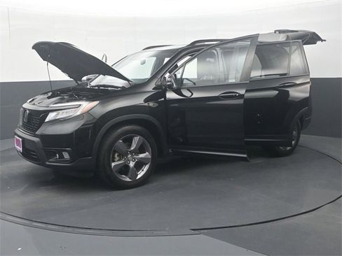 Used 2021 Honda Passport Touring image 37