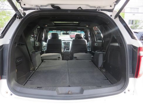 Used 2015 Ford Explorer Sport w/ Equipment Group 401A AWD/4WD image 27
