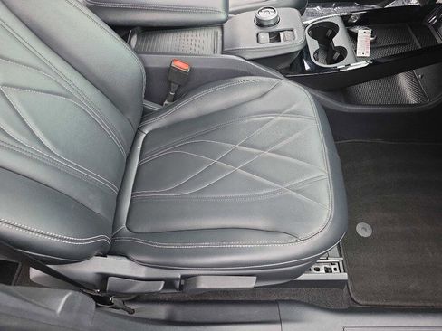 Used 2021 Ford Mustang Mach-E Select w/ Comfort/Appearance Package image 17