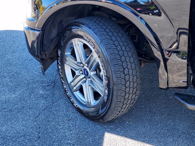 Used 2019 Ford F150 XLT w/ Equipment Group 302A Luxury AWD/4WD image 33