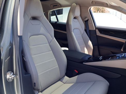 New 2026 Porsche Panamera image 24