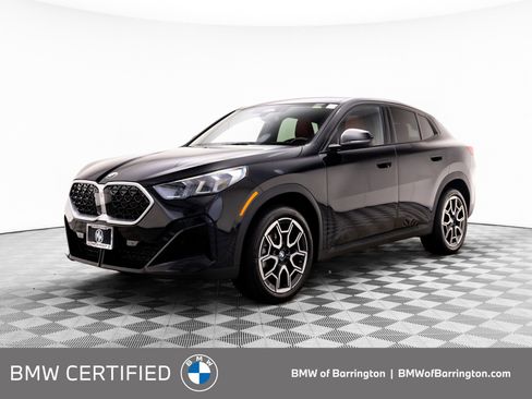 Used 2025 BMW X2 xDrive28i AWD/4WD image 1