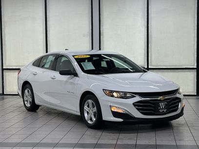 Certified 2022 Chevrolet Malibu LS w/ LPO, Convenience Package 1