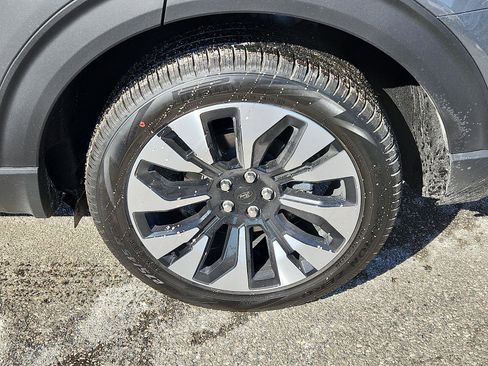 New 2026 Ford Explorer Platinum w/ LUX Leather Package image 5