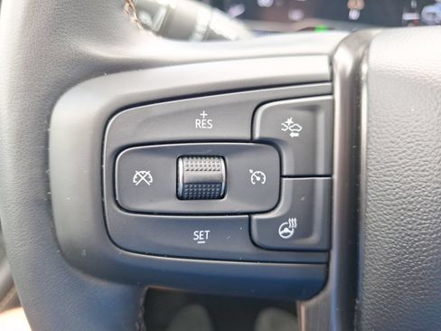 Used 2023 GMC Yukon AT4 w/ AT4 Premium Plus Package AWD/4WD image 23