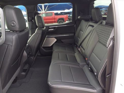 New 2025 GMC Sierra EV Denali image 24