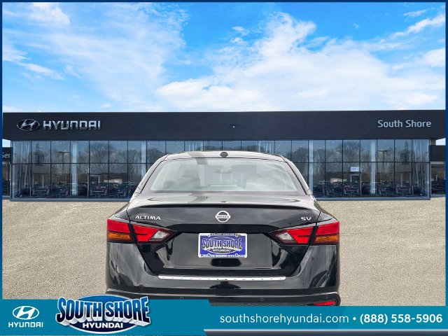 Used 2022 Nissan Altima 2.5 SV w/ SV Premium Package FWD image 7