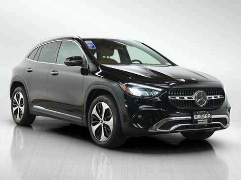 Used 2025 Mercedes-Benz GLA 250 4MATIC image 7