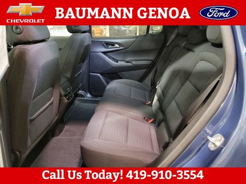 Used 2025 Chevrolet Equinox LT FWD image 25