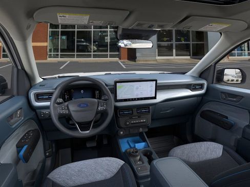 New 2025 Ford Maverick XLT w/ XLT Luxury Package image 9