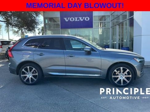 Used 2021 Volvo XC60 T5 Inscription w/ Advanced Package AWD/4WD image 3