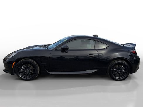 Used 2024 Toyota GR86 Premium image 2