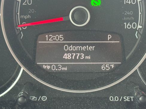 Used 2019 Volkswagen Beetle 2.0T image 23