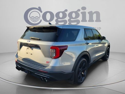 Used 2022 Ford Explorer ST w/ Equipment Group 401A AWD/4WD image 4