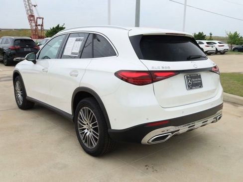 Certified 2025 Mercedes-Benz GLC 300 4MATIC image 7