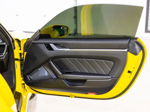 Used 2021 Porsche 911 Turbo S image 28