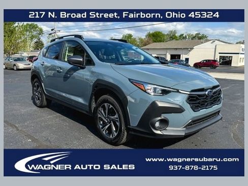 Used 2024 Subaru Crosstrek 2.0i Premium image 1