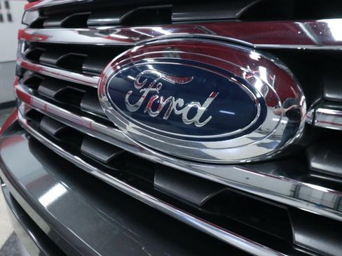 Used 2021 Ford Expedition XLT AWD/4WD image 35