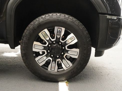 Used 2024 GMC Sierra 2500 Denali w/ Denali Reserve Package AWD/4WD image 45