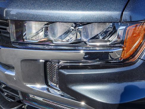 Used 2022 Chevrolet Silverado 1500 LT image 23