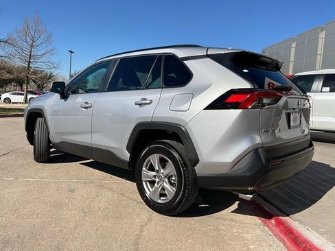 Used 2025 Toyota RAV4 XLE w/ Weather Package image 8