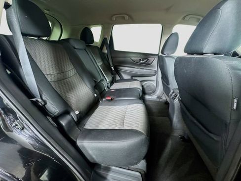 Used 2019 Nissan Rogue SV AWD/4WD image 28