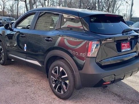 New 2026 Nissan Kicks SV w/ SV Premium Package AWD/4WD image 6
