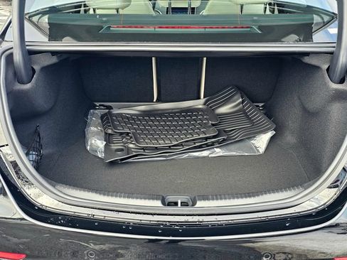 New 2026 Mercedes-Benz C 300 4MATIC Sedan image 10