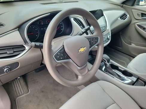 Certified 2022 Chevrolet Malibu LS image 13