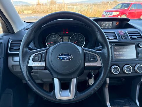 Used 2017 Subaru Forester 2.5i image 19