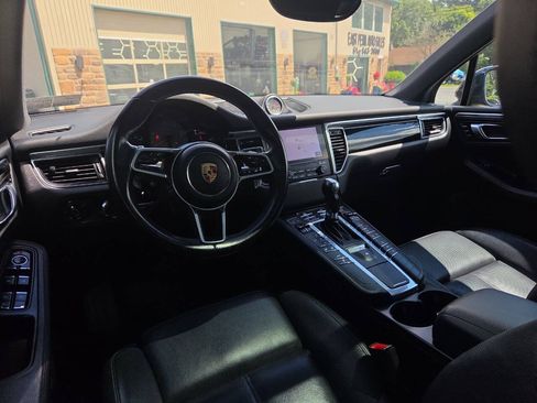 Used 2018 Porsche Macan S AWD/4WD image 20