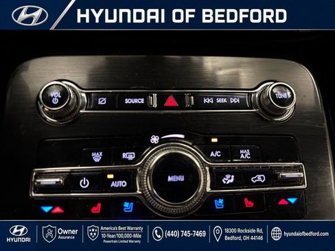 Used 2021 Lincoln Nautilus Reserve AWD/4WD image 26