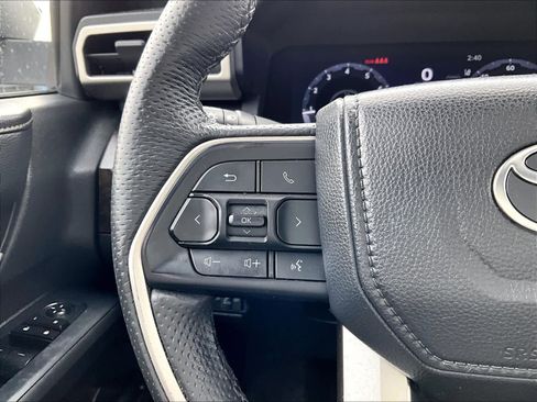 Used 2024 Toyota Tacoma Limited w/ Limited Package (LT) image 23