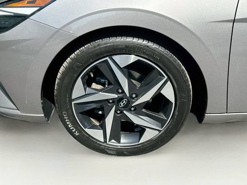 Certified 2023 Hyundai Elantra SEL w/ Convenience Package FWD image 35