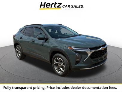 Used 2025 Chevrolet Trax LT