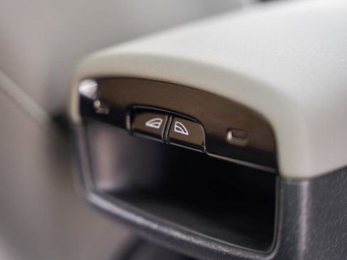 New 2026 Volvo EX30 Cross Country Ultra w/ Protection Package Premier image 27