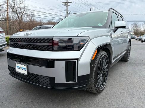 Used 2024 Hyundai Santa Fe Calligraphy image 3