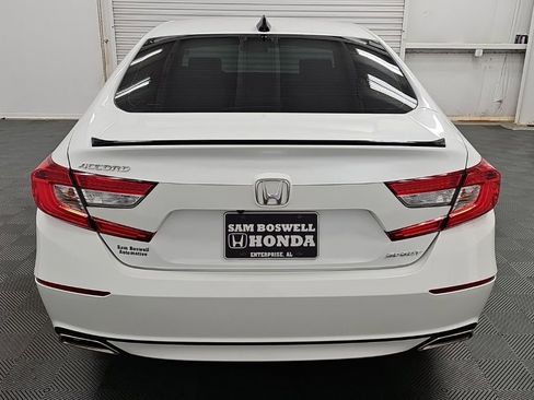 Used 2022 Honda Accord Sport image 7