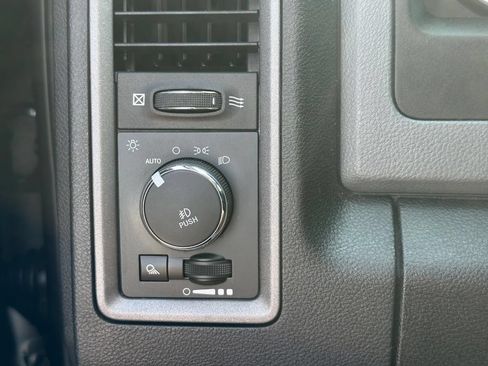 Used 2019 RAM 1500 Express w/ Wheel & Sound Group AWD/4WD image 21
