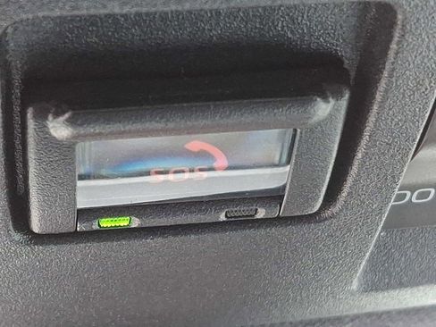 Certified 2022 Toyota Corolla SE w/ SE Premium Package image 27