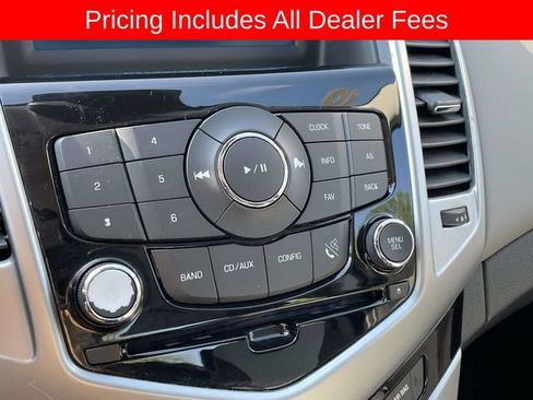 Used 2016 Chevrolet Cruze LS FWD image 31
