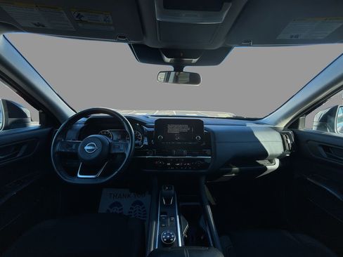 Used 2024 Nissan Pathfinder SV image 20