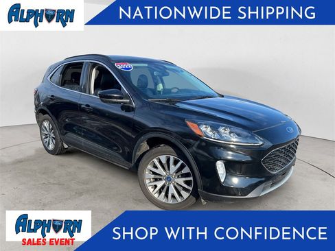 Used 2022 Ford Escape Titanium image 1