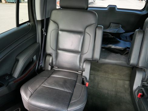 Used 2015 GMC Yukon SLT w/ Open Road Package AWD/4WD image 13