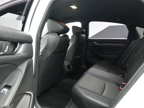 Used 2019 Honda Accord Sport image 18