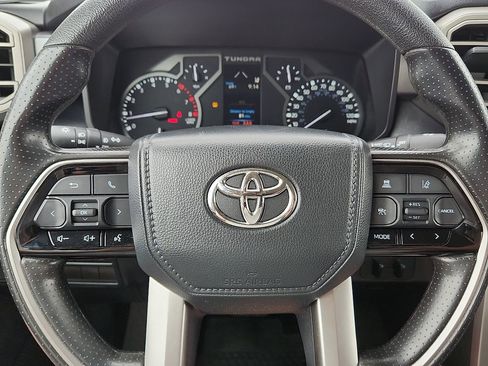 Used 2023 Toyota Tundra SR5 w/ SR5 Convenience Package AWD/4WD image 11