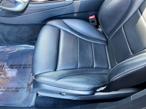 Used 2021 Mercedes-Benz GLC 300 GLC 300 image 19