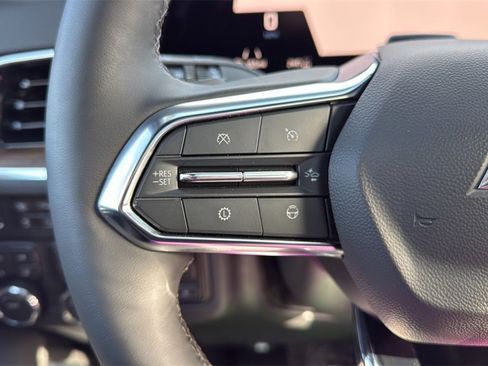 Used 2026 Chevrolet Suburban High Country w/ Sun And Tow Package image 33